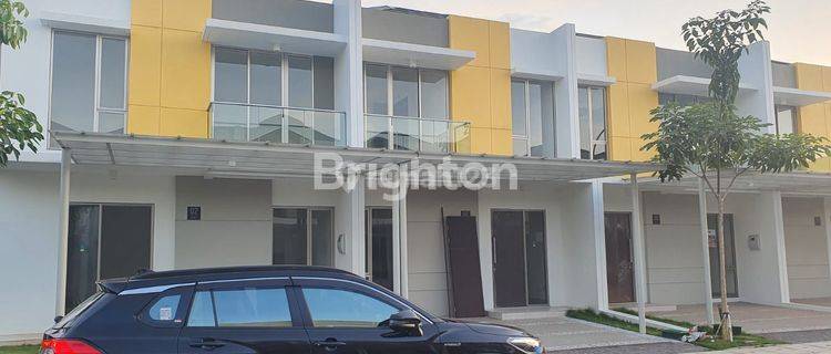 Rumah Hoek 2 lantai siap huni Pantai Indah Kapuk (PIK) 2 Cluster Tampa Type Camelia 1