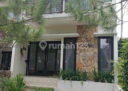 Rumah 2 Lantai Caringin Village Jatinangor  1