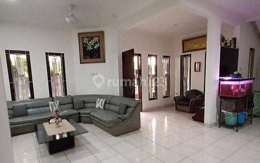 Rumah 2 lantai di Duri Kepa, Jakarta Barat 1