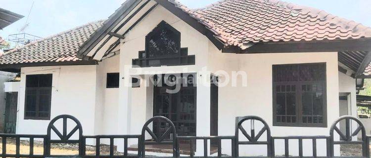 RUMAH VILLA MELATI MAS BSD TANGERANG 1