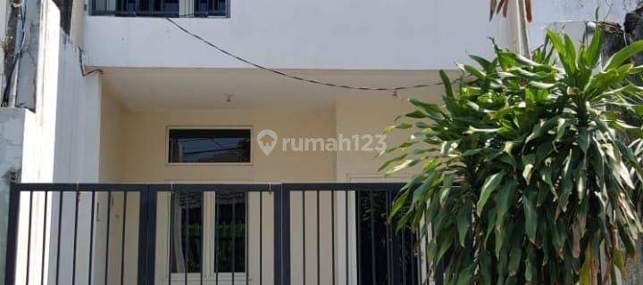 Rumah 2 Lt Surabaya Pusat Baratajaya Siap Huni 1