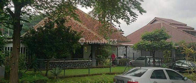 Rumah Heritage Model Kolonial Belanda Di Taman Kencana 1