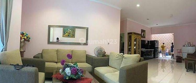  Rumah Semi_Furnished Bagus Dalam Cluster Livistona Pakuan Hill 1