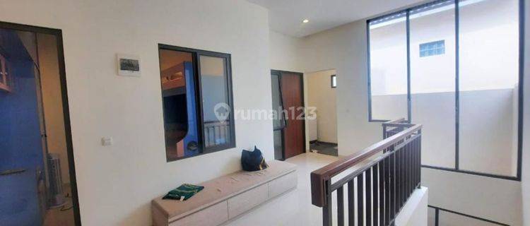 Cepat Rumah Modern Full Furnish Dan Renov Di Gateway Pasteur 1