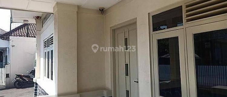 Di jual rumah lokasi tengah kota dekat yogya sunda 1