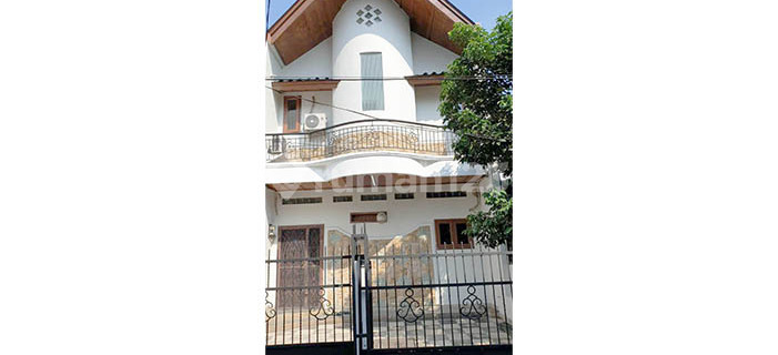 Rumah Taman Kedoya Baru, Luas 6x15m2 1