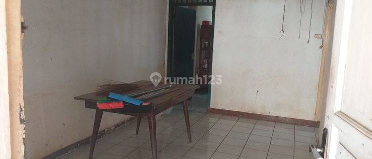 Rumah SHM 2 Lantai, di perumahan Anggrek, Pinang, Cipondoh 1