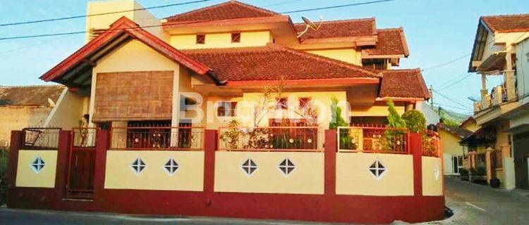 VILLA MURAH!BAGUS SIAP HUNI POSISI HOOK DEKAT JATIMPARK KOTA BATU 1