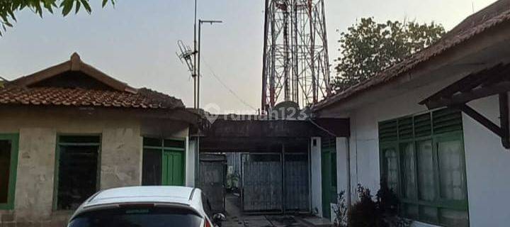 Rumah Hitung Tanah Pinggir Jalan Raya di Cilacap # DG 1