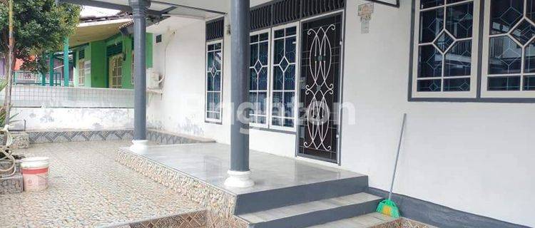 Rumah Bagus lokasi premium siap Huni 1