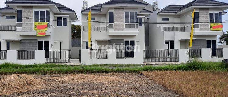 RUMAH 2 LANNTAI MINIMALIS, EXCLUSIVE, MURAH DAN SIAP HUNI LT 130 LB 100 PURWOMARTANI KALASAN SLEMAN YOGYAKARTA 1