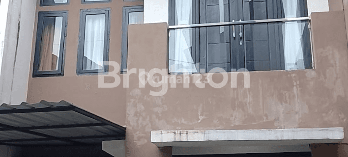 TOWNHOUSE DI PINGGIR JALAN PIPA REJA, DI TENGAH KOTA, CASH AND KREDIT 1