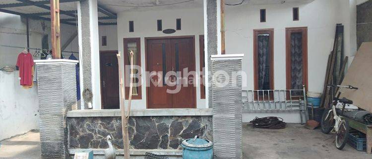 Pakis Malang Rumah sangat cantik dan mininalis 1