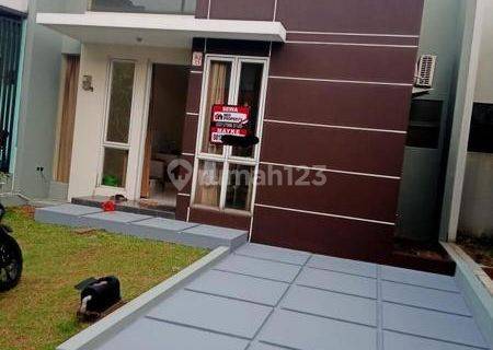 Rumah Cantik di Icon Simplicity Bsd Tangerang Banten 1