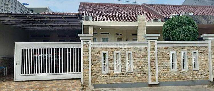 Villa Bintaro Indah 1