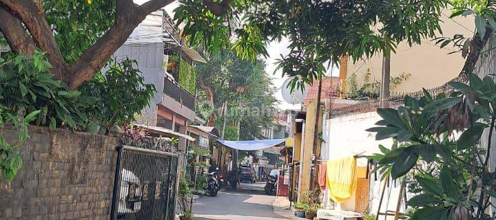 Rumah Hitung Tanah Di Area Patra Kuningan, Jakarta Selatan 1