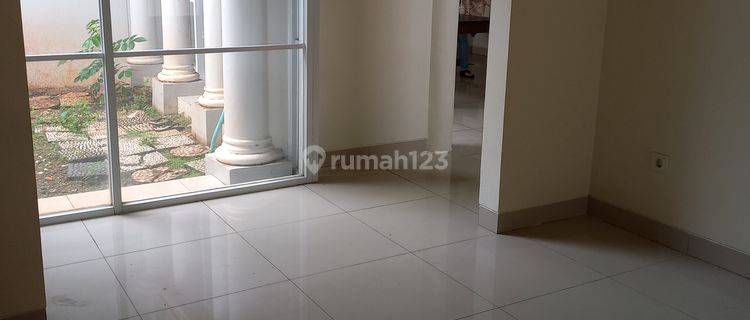 Cluster Alicante Gading Serpong 2 Lantai Semi Furnish 1