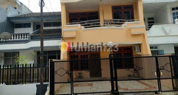 Wide Road House in Janur Asri Kelapa Gading 1