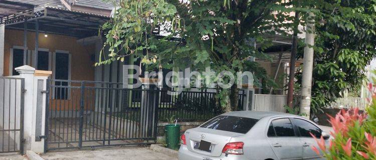 RUMAH BAGUS MURAH AKSES DEKAT PINTU TOL SENTUL CITY 1