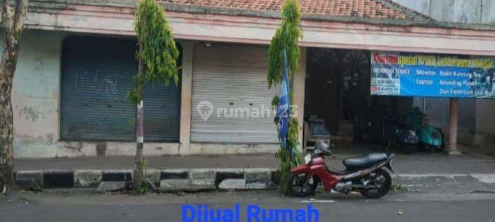 MURAH RUMAH BESAR DI PINGGIR JALAN RAYA PURWOREJO 1