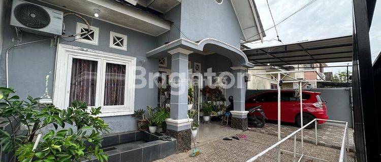 di kan rumah di komplek Graha kencana 1