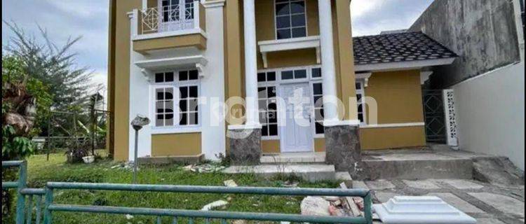 KAN RUMAH TERAWAT DIPERUMAHAN BALIKPAPAN BARU 1