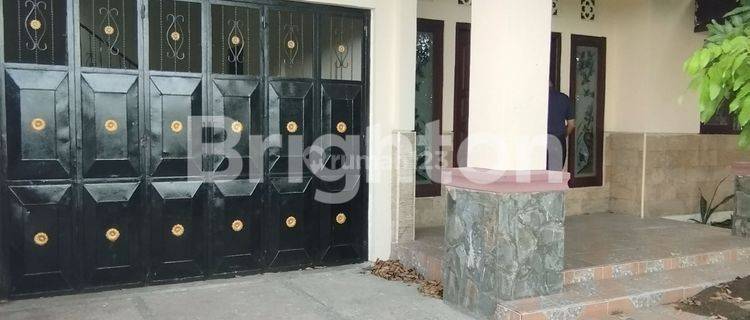 RUMAH ASRI 378m2 DEKAT PEMKAB KEDIRI 1