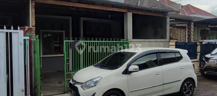 Rumah Di Daerah Mundu, Griya Taman Suci 1