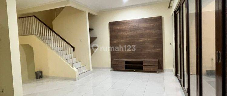 Rumah dg 5+1BR Siap, Huni di Lingkungan Elite, Discovery, Bintaro Jaya  1