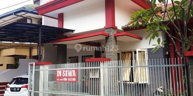 Rumah Di Menteng.. Lokasi  Strategis.. Dekat Dengan Mrt.. Bundaran Hi 1