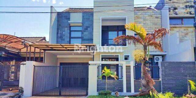 Rumah mewah modern + Furnish diBoulevard Araya Malang 1