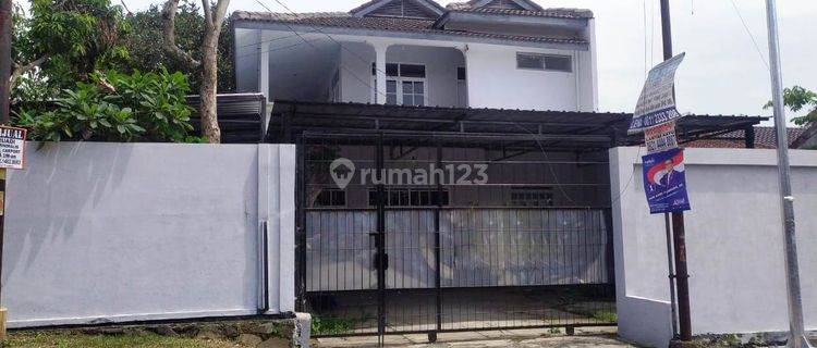 Rumah Cocok Untuk Kantor Hanya 3 Menit Dari Tol Pasteur 1