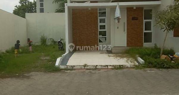 Rumah Minimalis Dalam Perum Tjokro RiverviewWirobrajan Yogyakarta 1