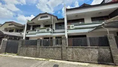 TURUN HARGA  Rumah Batu Indah cocok untuk Rumah Kost atau Usaha 1