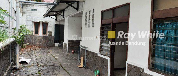 Rumah Luas Untuk Usaha Dan Tempat Tinggal di Sayap Riau, Bandung  1