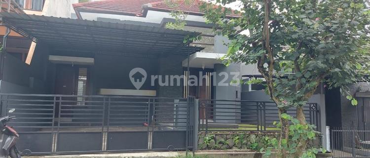 CEPAT RUMAH 1 ½ LANTAI CANTIK & BAGUS HARGA SANGAT TERJANGKAU 1