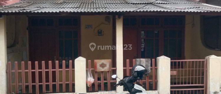 HITUNG TANAH RUMAH TUA DI MERUYA SELATAN 1