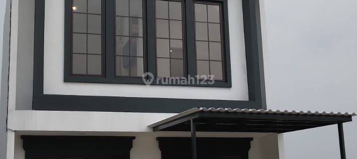 Rumah Baru Di Casa Vali, di jalan utama Pondok Ranji Tangsel 1