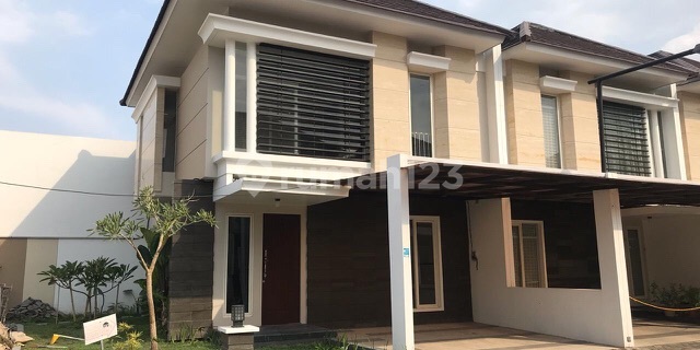 Rumah Ready stock Sudut Eksklusif Dalam Kota cara bayar spesial Cicil 18x tanpa bunga 1