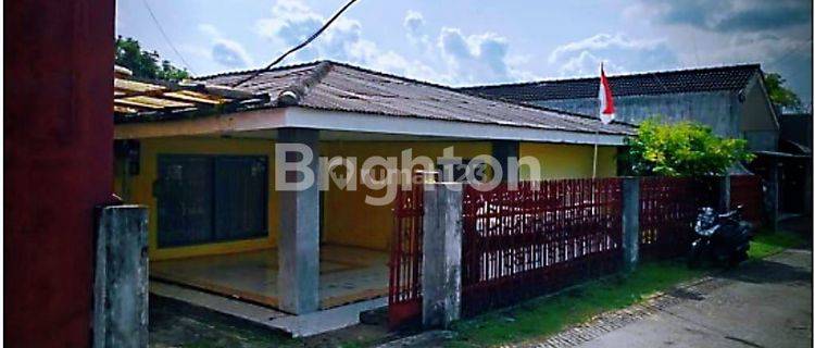 RUMAH PERUMAHAN PUPUK TENGAH KOTA 1