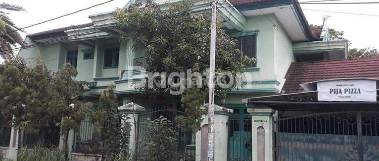 RUMAH MEWAH DI PUSAT KOTA MAKASSAR 1