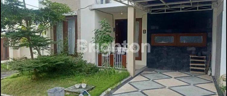 Rumah Termasuk Full Furnished yang Baru Dengan Pemandangan GWK di Rodeo Hill Resident 1