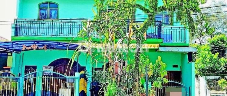 RUMAH 2 LANTAI STRATEGIS NOL JALAN RAYA PAKISAJI. 1