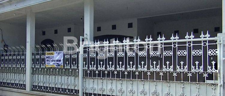 rumah 88m2 dekat Simpang Lima Gumul, Kediri 1