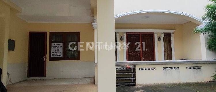 Rumah 2 Lantai Siap Huni Furnished Di Cluster Meadow Green 1