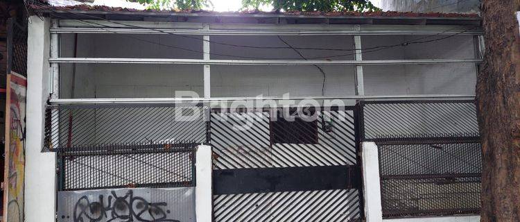 RUMAH HITUNG TANAH DI PALMERAH JAKARTA BARAT COCOK DIBANGUN RUKO DAN HARGA DI BAWAH NJOP 1