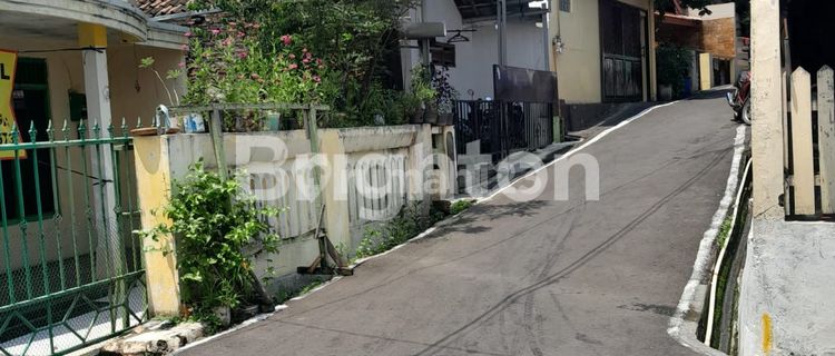 house in gisikdrana west semarang 1