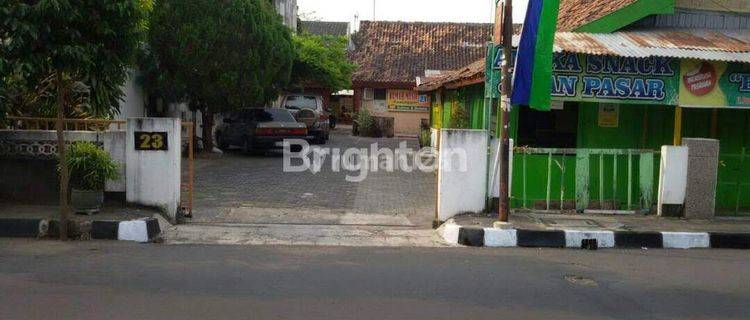 RUMAH KLASIK BONUS TEMPAT USAHA SELANGKAH KE MALIOBORO 1