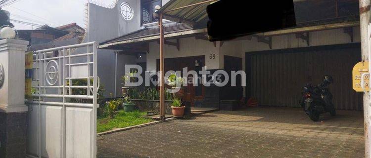 Rumah Siap huni bagus buat Kost kostsan  di Sayap Jalan Raya Ciumbuleuit Bandung 1