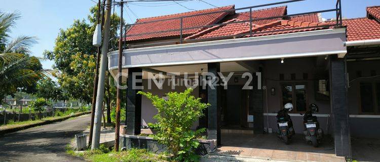 Rumah Bagus 2 Lantai Di Pinus Regency Soekarno Hatta 1